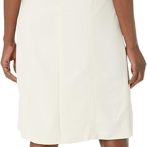 Maggy London Women's Jewel Neck Button Detail Dress - Picture 3 of 8